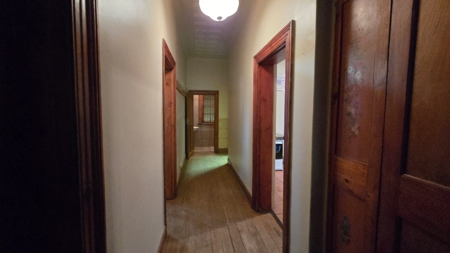 5 Bedroom Property for Sale in Navalsig Free State